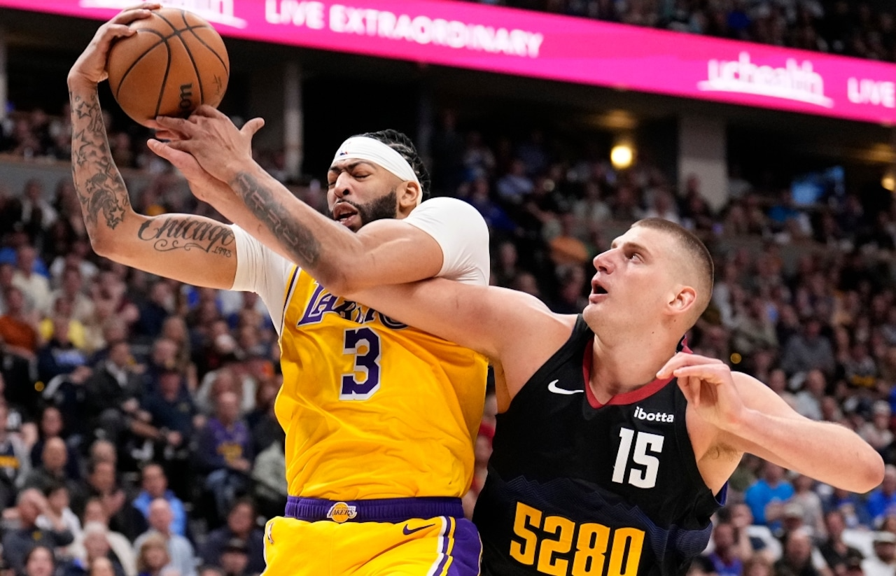 LAKERS VS NUGGETS: A Clash of Western Conference Titans